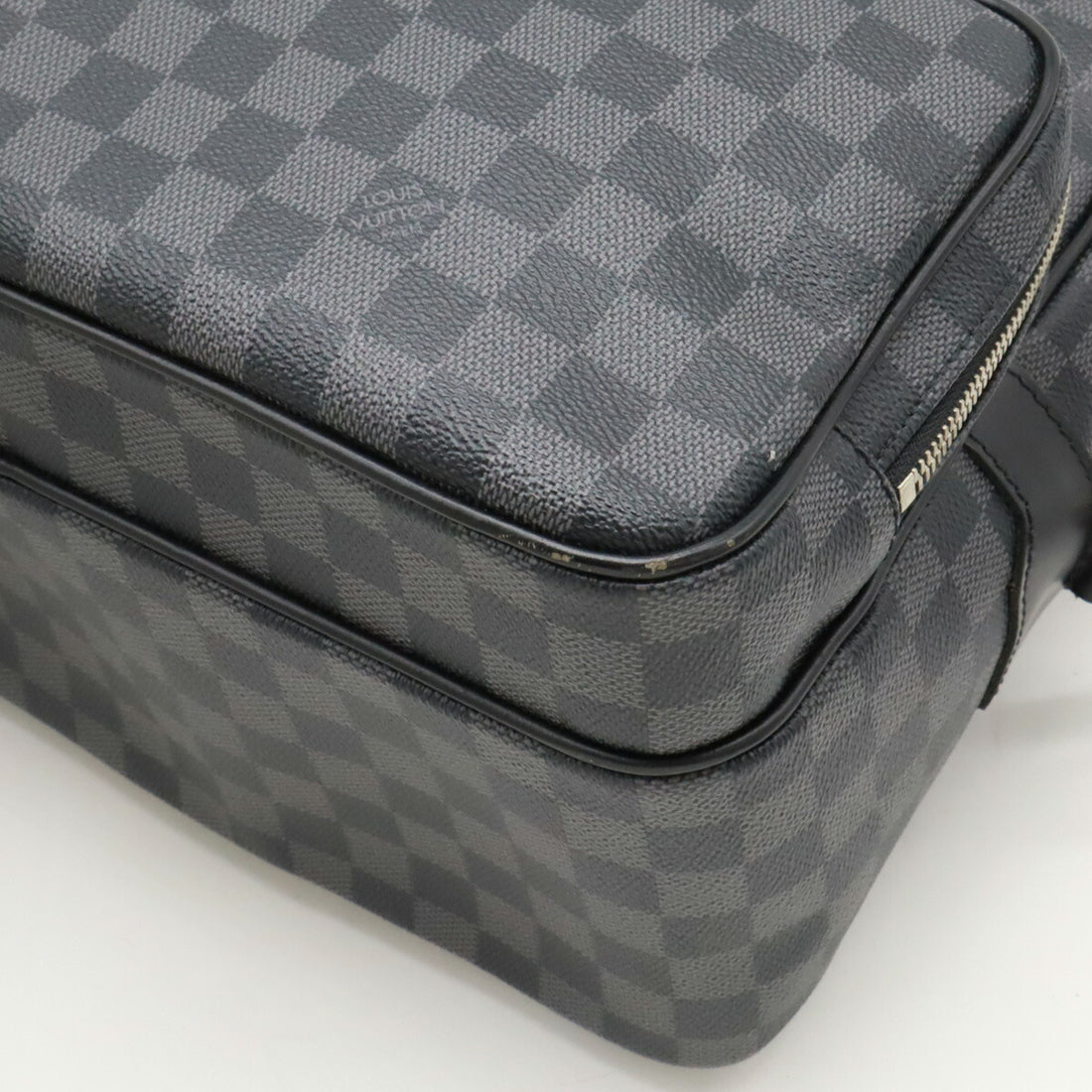 Louis Vuitton Damier Graphite Messenger Bag N45252