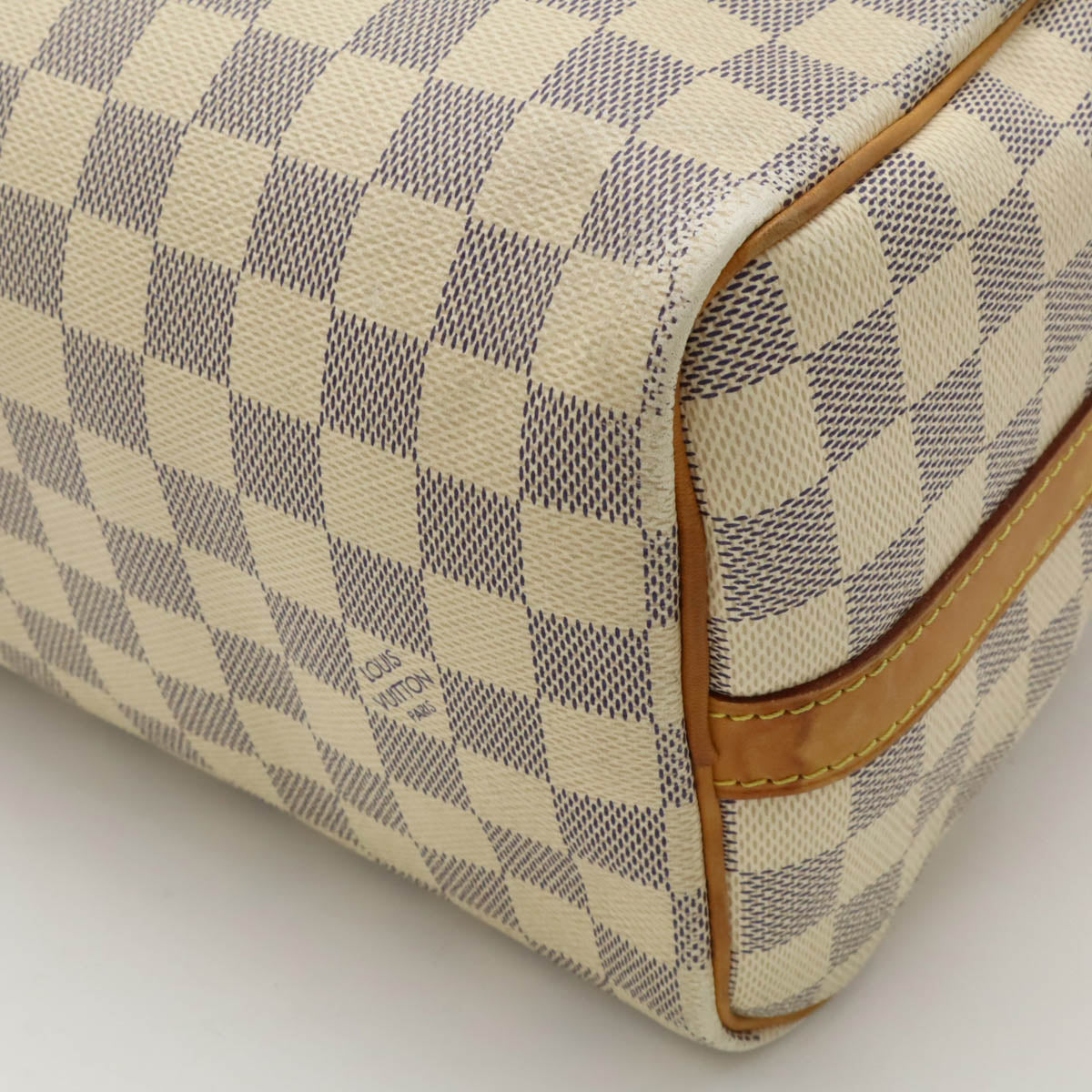 Louis Vuitton Damier Azur Speedy Bandouliere 25 Handbag in Good Condition