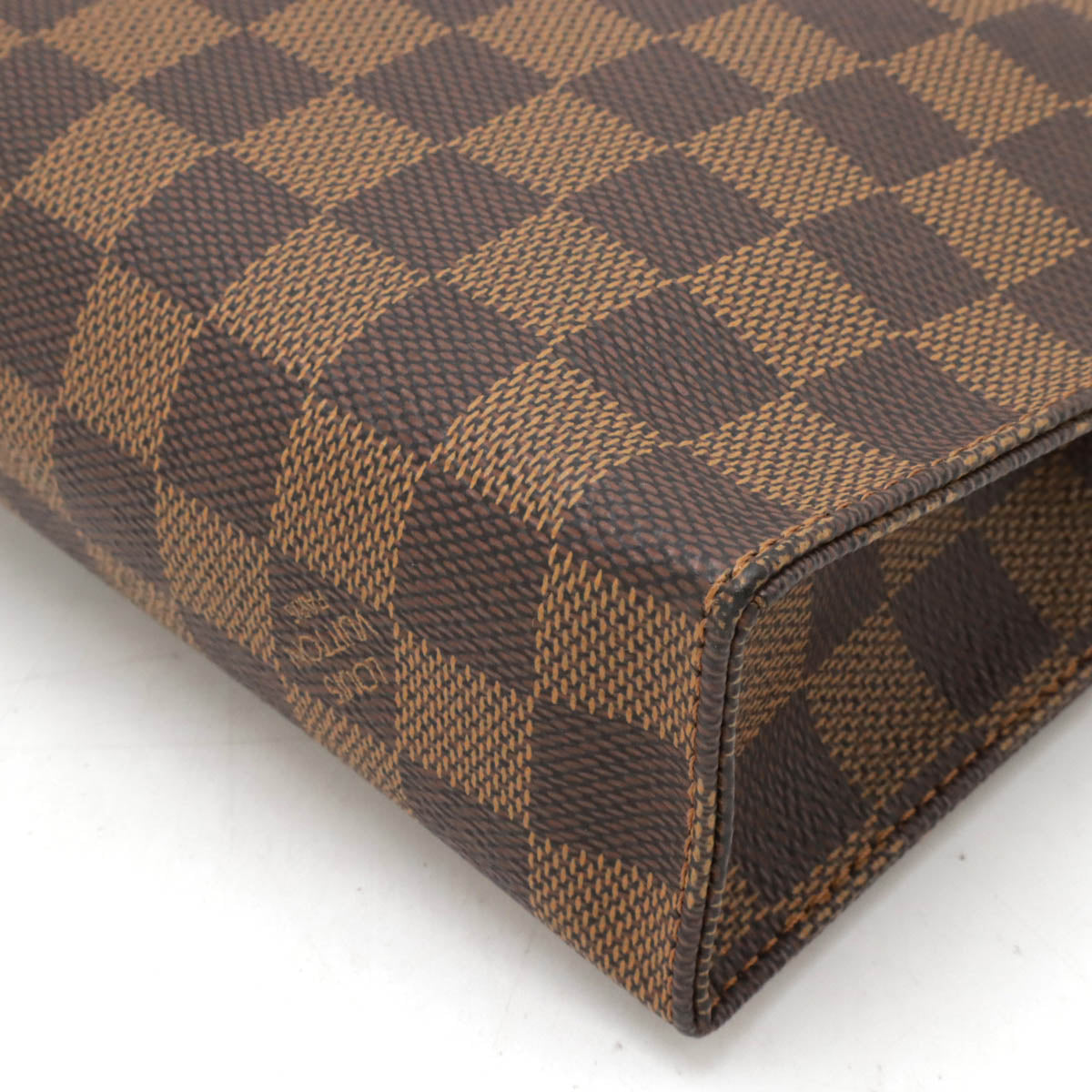 Louis Vuitton Damier Pochette Toilette 26 Cosmetic Pouch N47543 in Great Condition