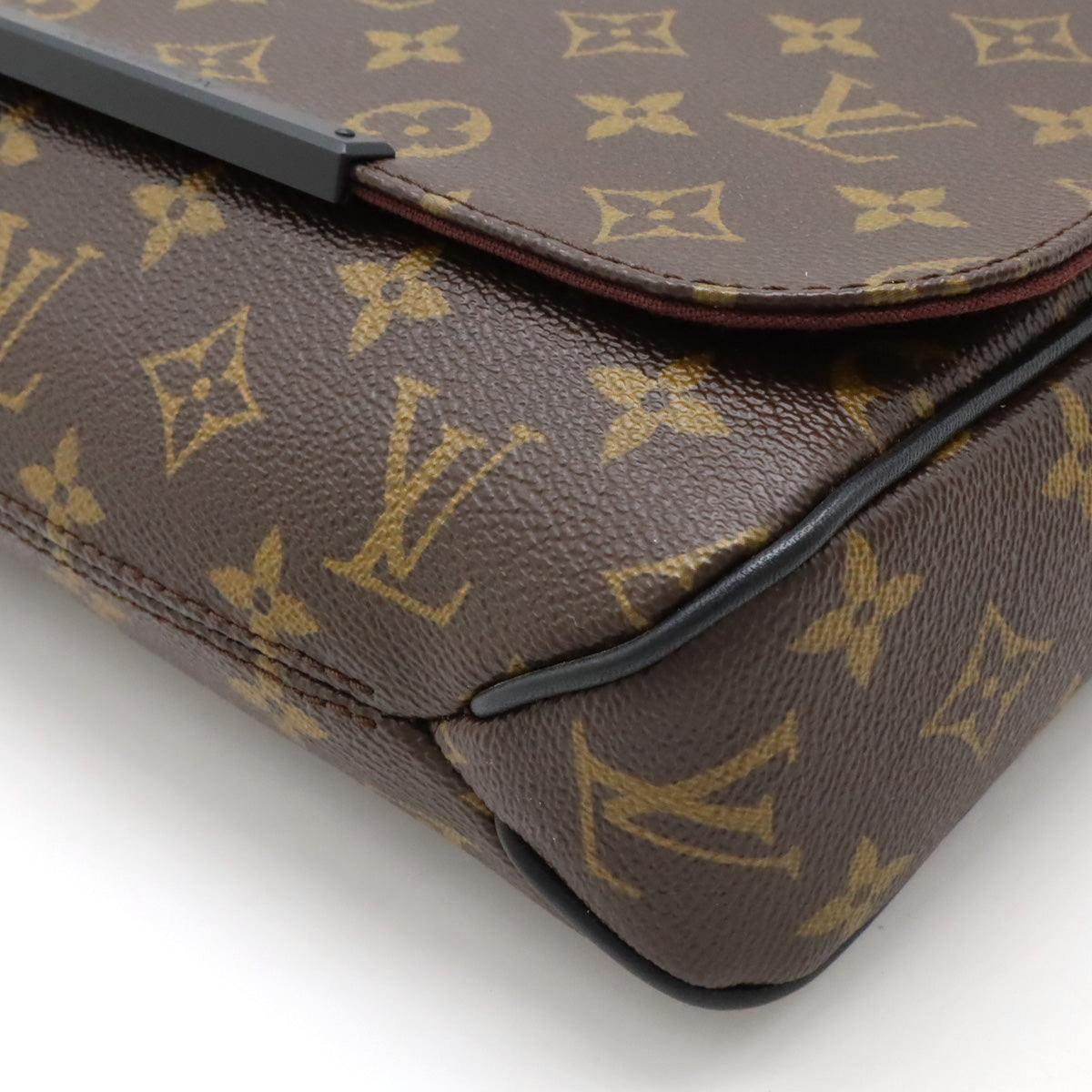 Louis Vuitton Monogram Macassar District PM Shoulder Bag M40935 in Great Condition