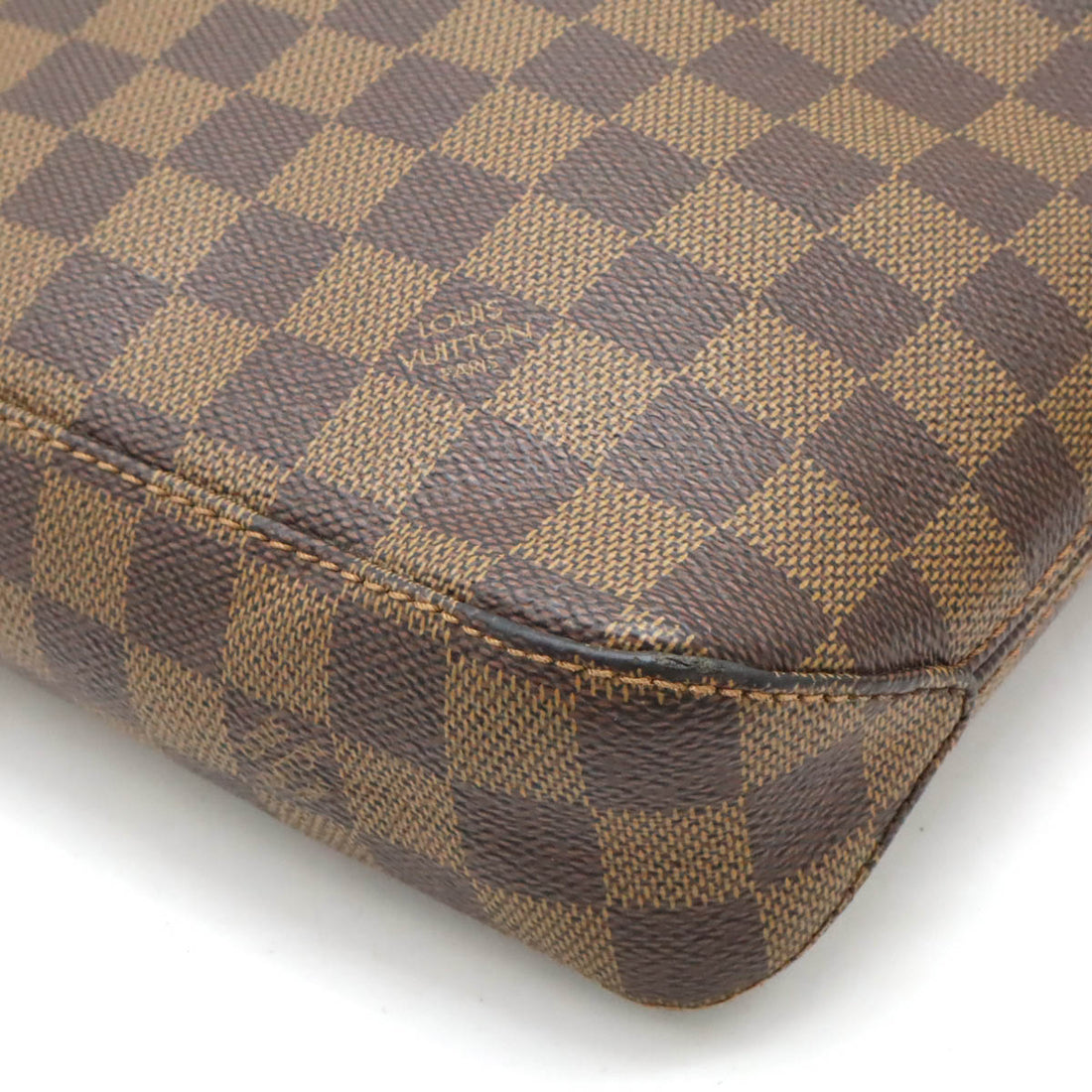 Louis Vuitton Damier Jake Messenger Bag N41568