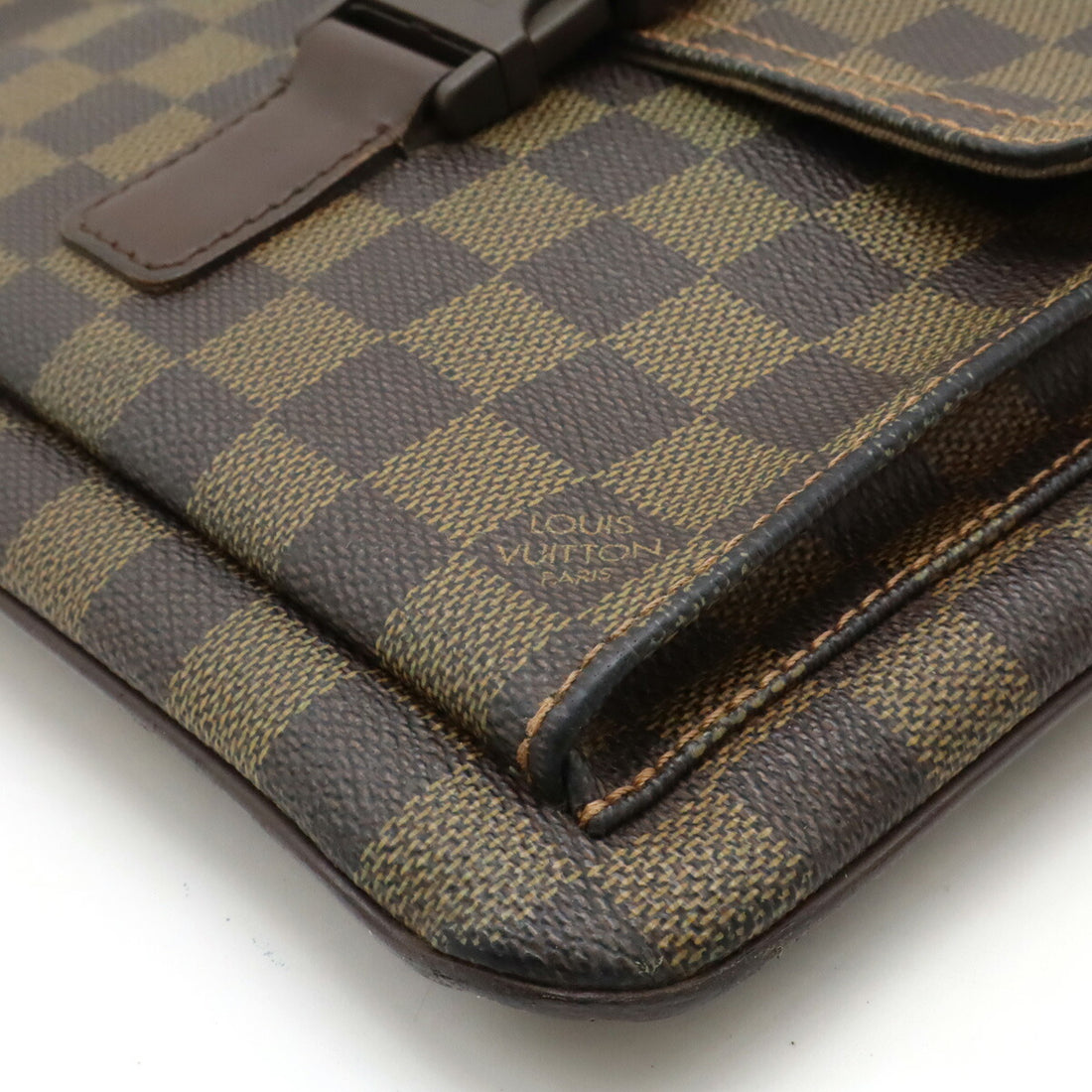 Louis Vuitton Damier Pochette Melville Shoulder Bag