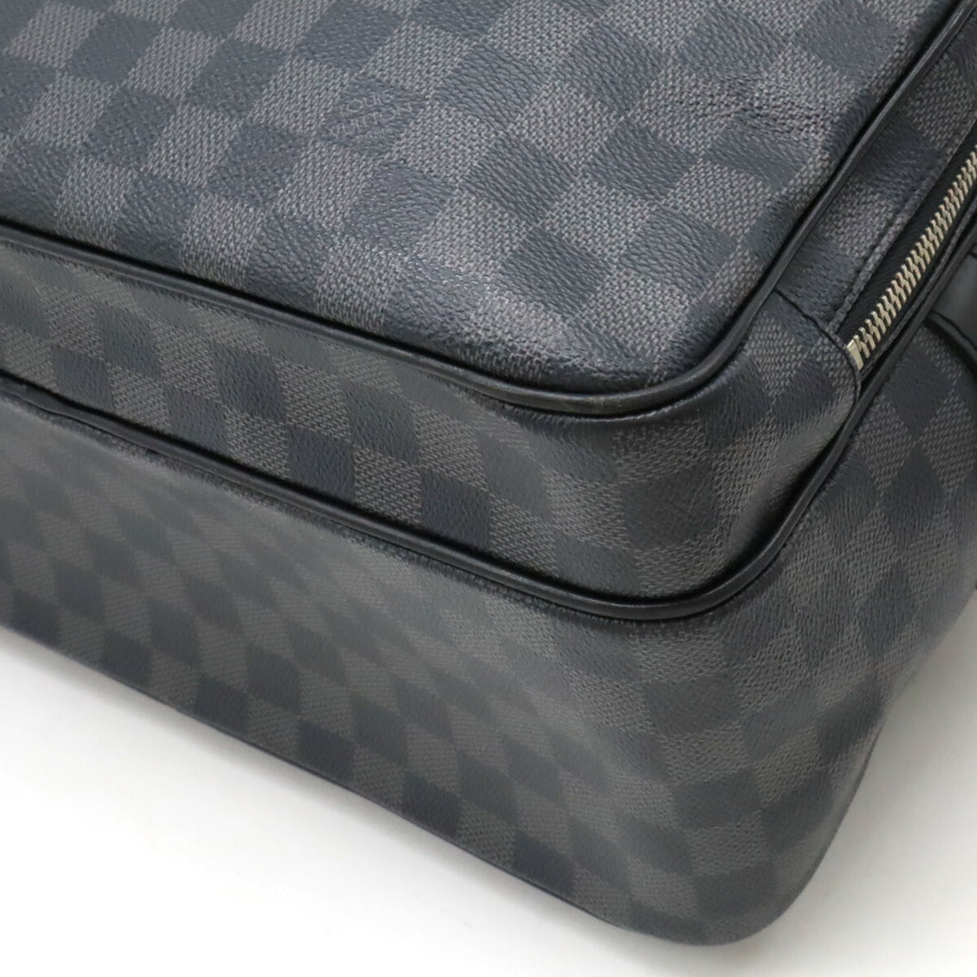 Louis Vuitton Damier Graphite Messenger Bag N45252