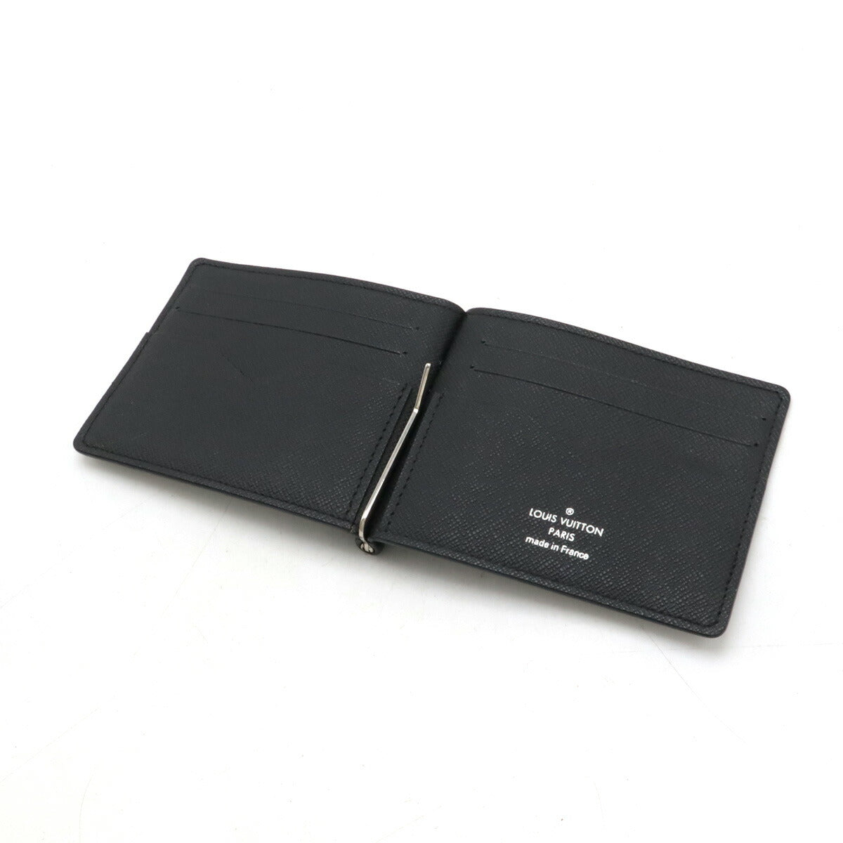 Louis Vuitton Taiga Bifold Wallet M62978