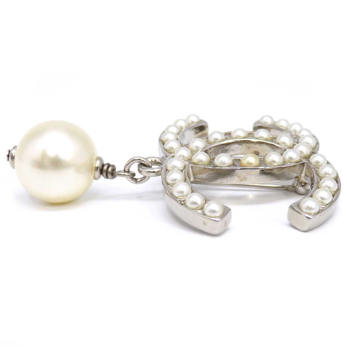 Chanel Metal Cotton Pearl Brooch