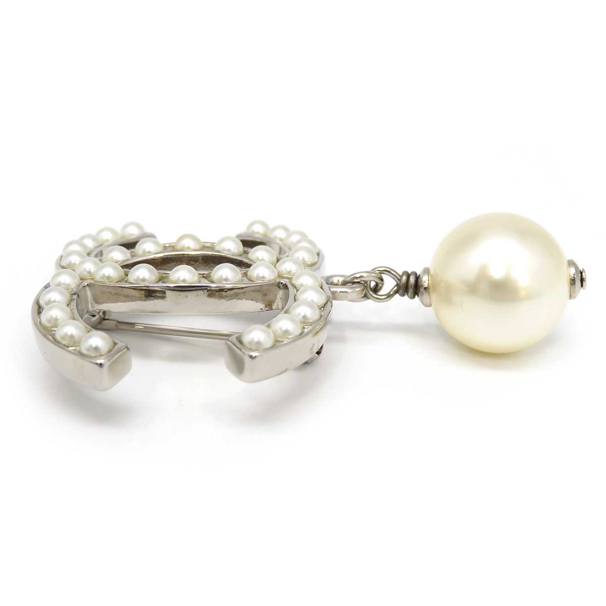 Chanel Metal Cotton Pearl Brooch