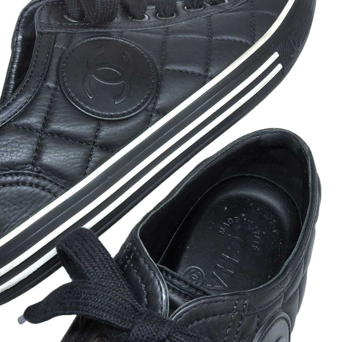 Chanel Leather Sneakers G26592 Black