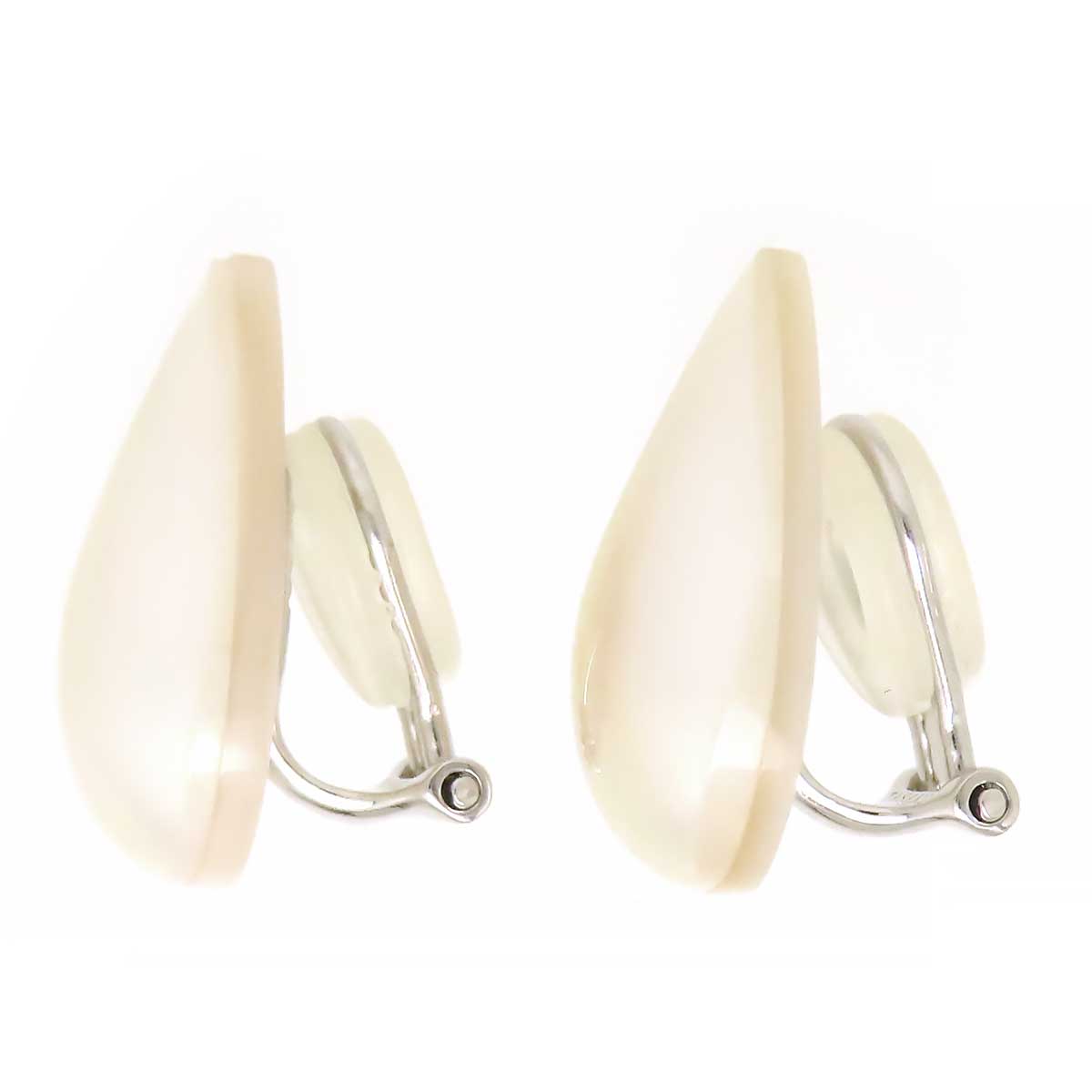 Tasaki K18WG Mabe Pearl Teardrop Earrings