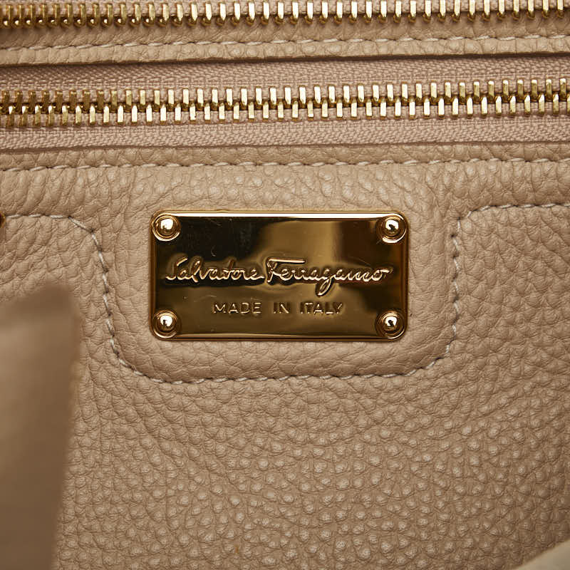 Salvatore Ferragamo Amy Gancini Leather Handbag RE-21 F478