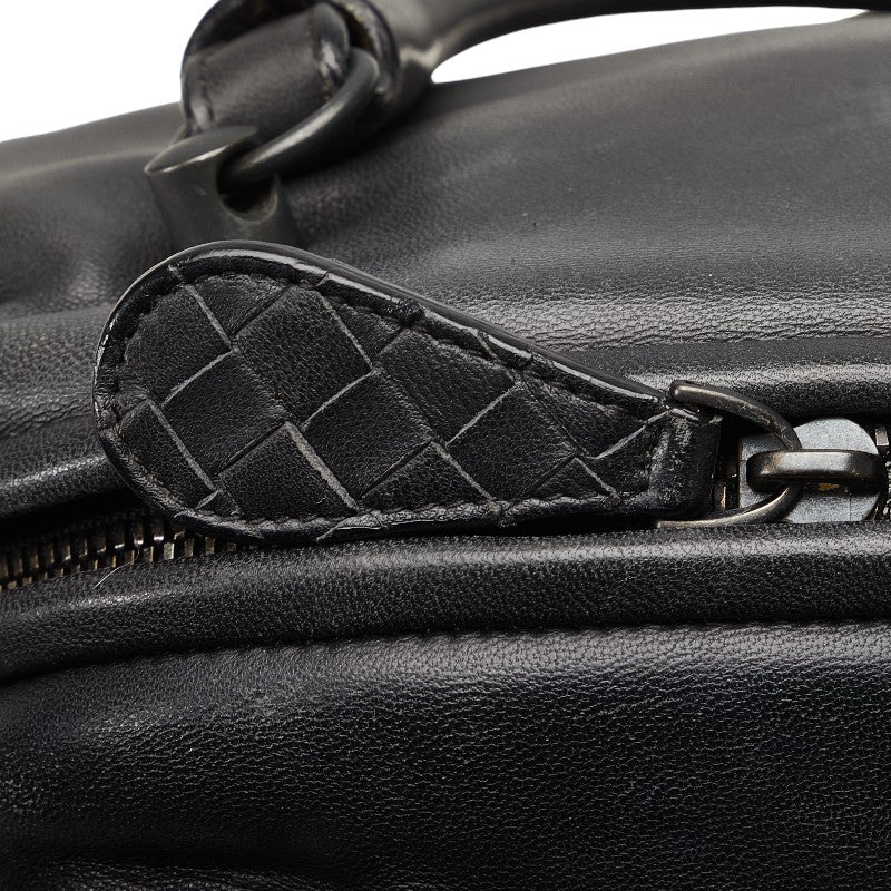 Bottega Veneta Intrecciato Leather Handbag Black in Very Good Condition