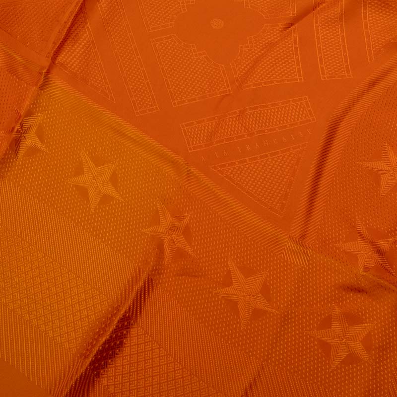 Hermes Silk Star Pattern Scarf in Good Condition