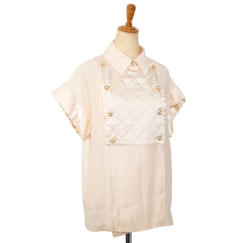 Chanel Silk K18 YG 38 Matelassé Quilted Faux Pearl Short Sleeve Shirt Blouse 26676 in Good Condition