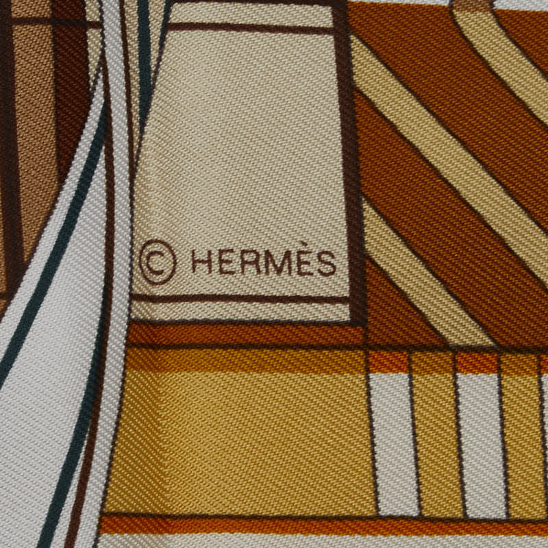 Hermes Silk K24 88cm x 89cm Carre 90 Voltes et Pirouettes Scarf in Very Good Condition