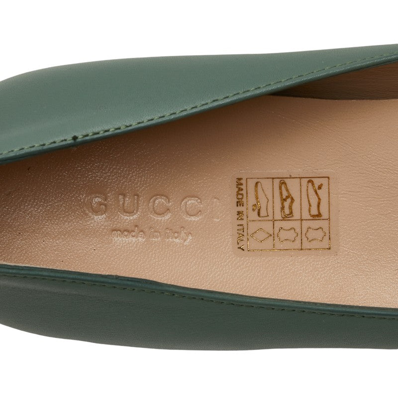 Gucci GG Marmont Leather Flat Shoes in Very Good Condition