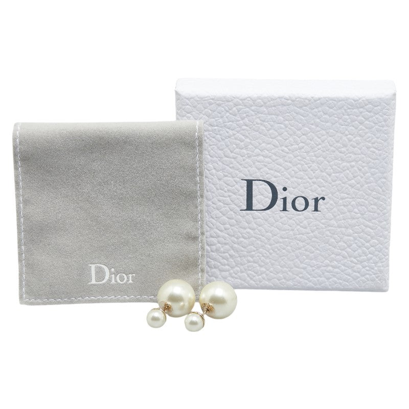 Dior Gold Pearl Earrings in Very Good Condition