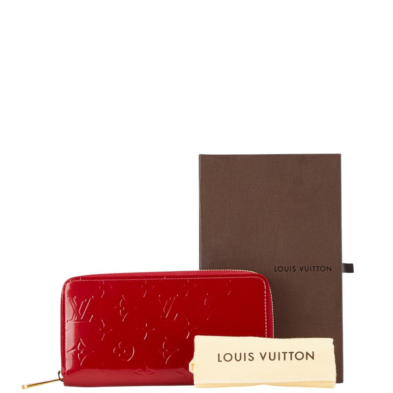 Louis Vuitton Patent Leather Zippy Wallet