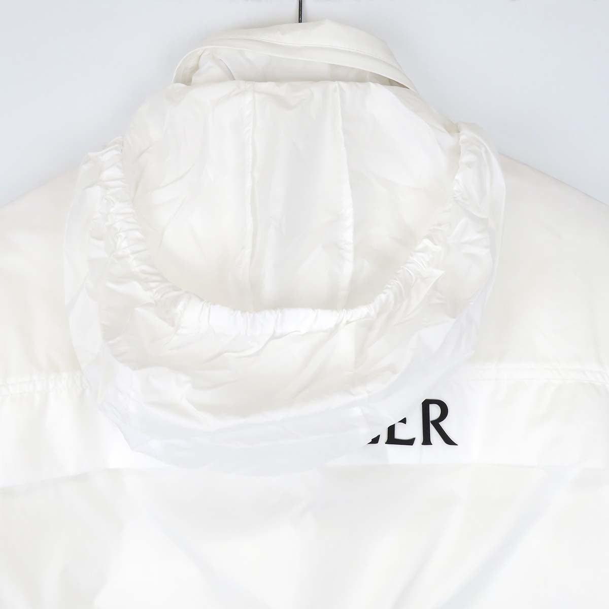 Moncler Down Jacket 1A53L 10 53333 White