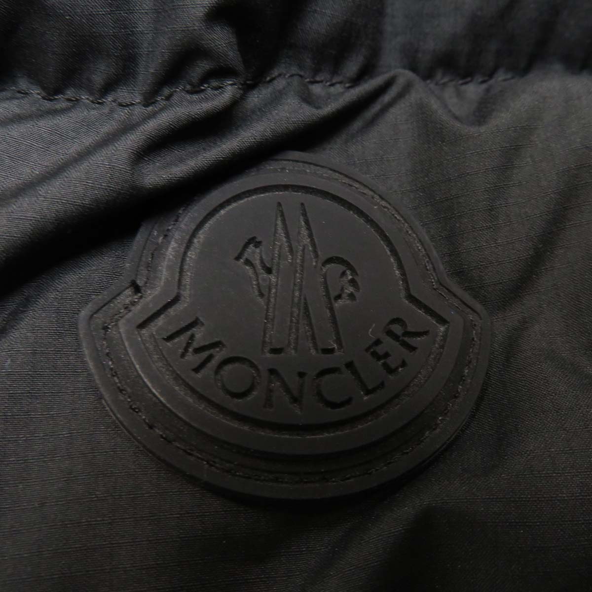 Moncler SITTANG Down Jacket 1A001 11 596IU