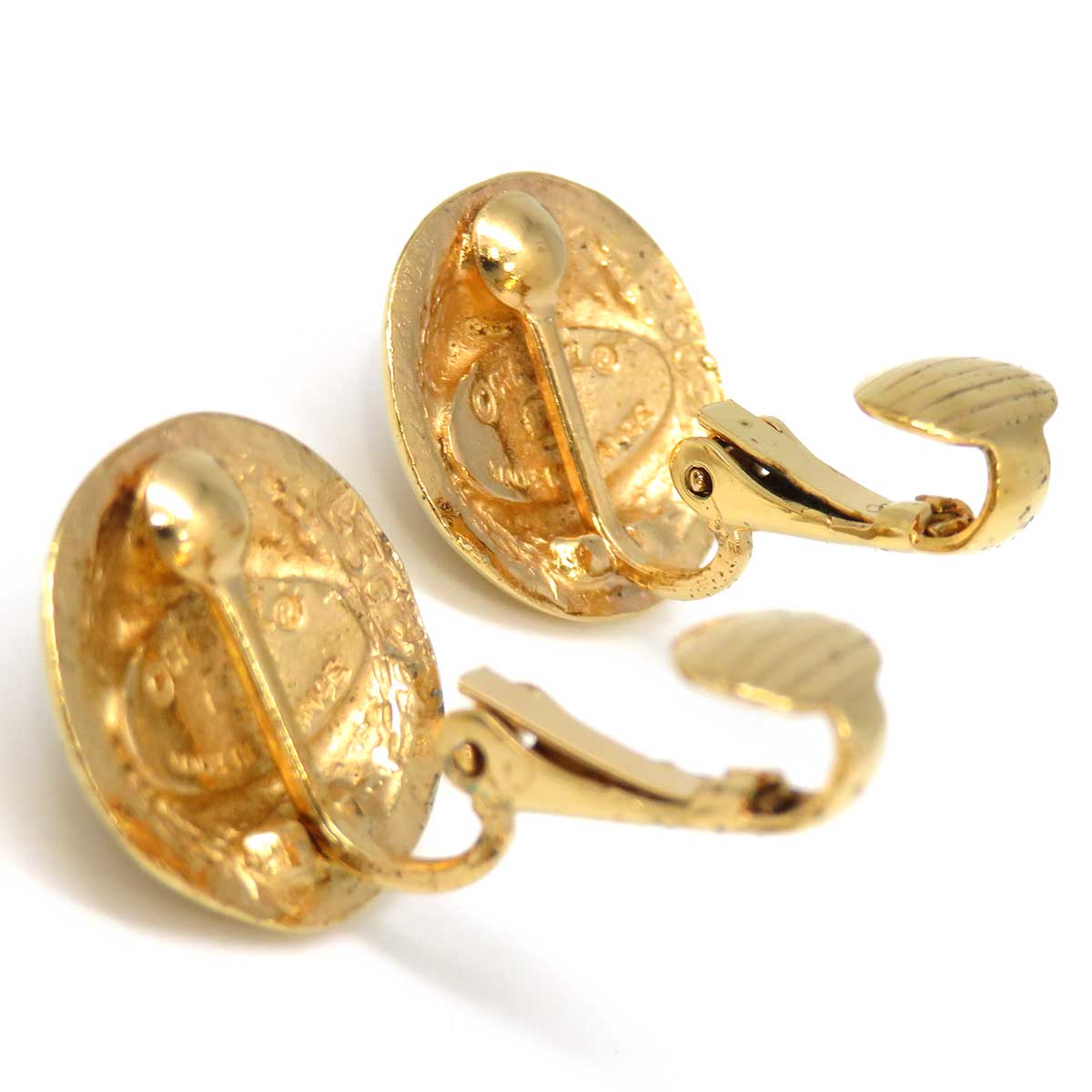 Chanel Vintage Round Earrings Clip-on