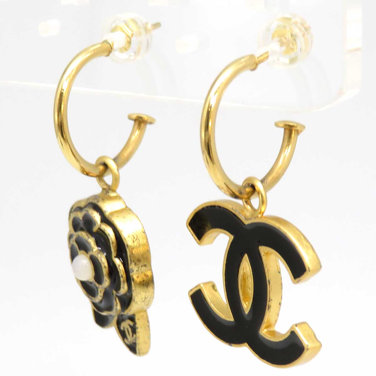 Chanel Metal Enamel Camellia Swing Earrings