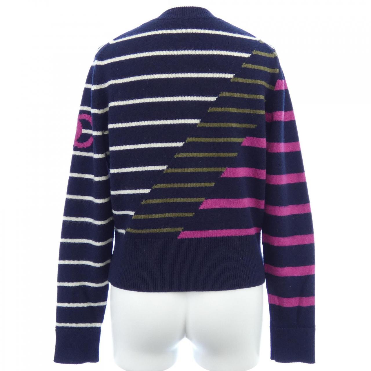 シャネル CHANEL P62954K48446 カーディガン Chanel P62954K48446 Cashmere Cardigan – LuxUness