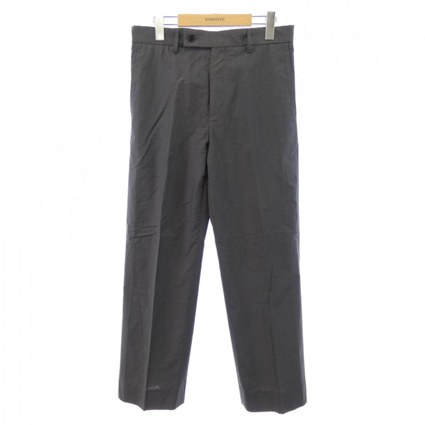 District Pants