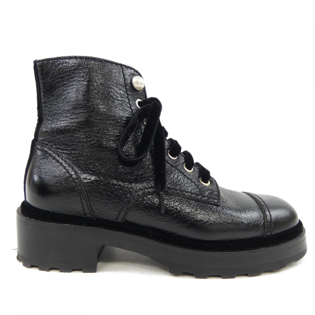 Chanel Shiny Calfskin Lace Up Boots