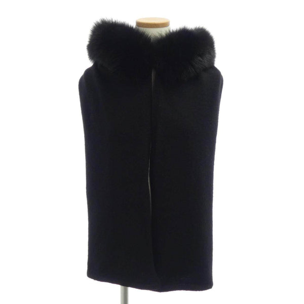 FOXEY Cashmere Cape