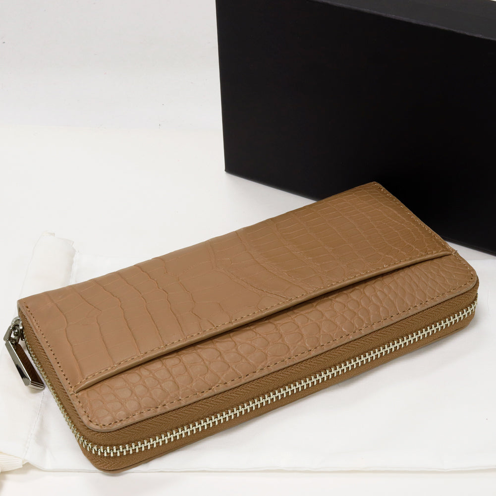 Crocodile Round Zipper Long Wallet Beige Brown