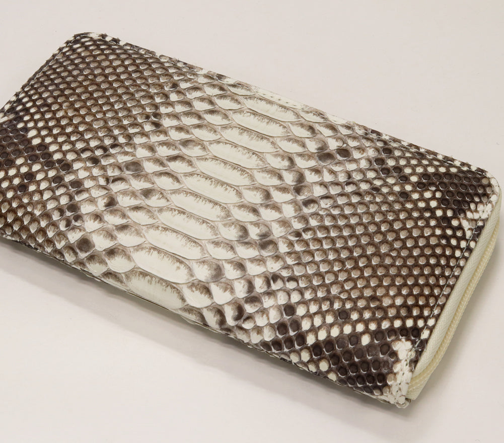 Python Round Zipper Long Wallet Beige White in Pristine Condition