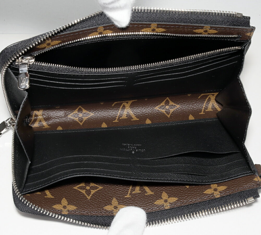 Louis Vuitton Monogram Canvas Long Wallet M69407