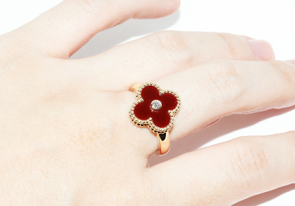 Van Cleef & Arpels K18YG Carnelian Ring