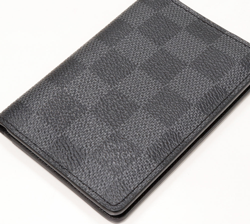 Louis Vuitton Leather Bifold Card Case N63143