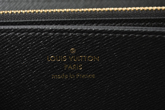 Louis Vuitton Zippy Wallet Monogram Giant Reverse M67687