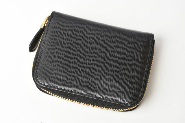 Prada Mini Wallet VITELLO MOVE Leather Black in Great Condition