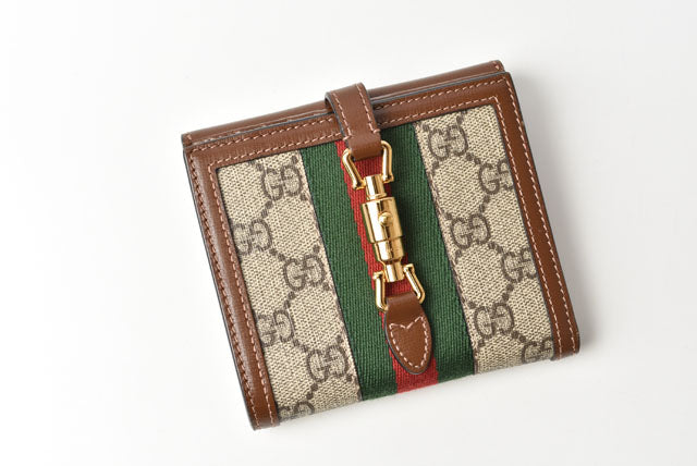 Gucci GG Supreme Leather Bifold Wallet 658550