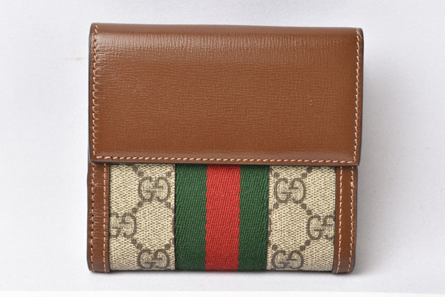 Gucci GG Supreme Leather Bifold Wallet 658550