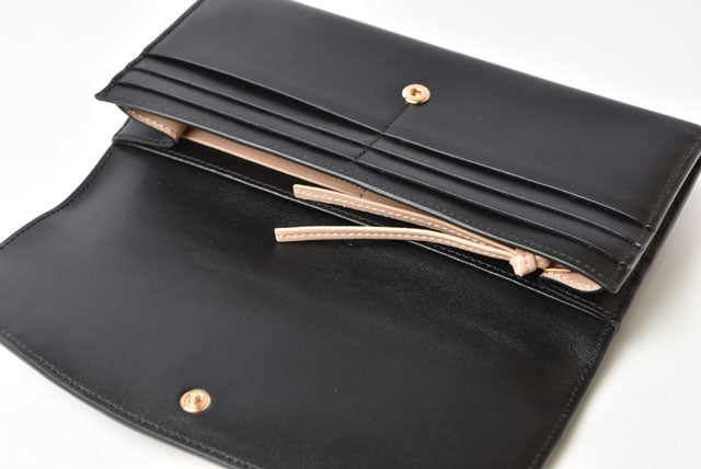 Chloe Leather Long Wallet Black in Pristine Condition