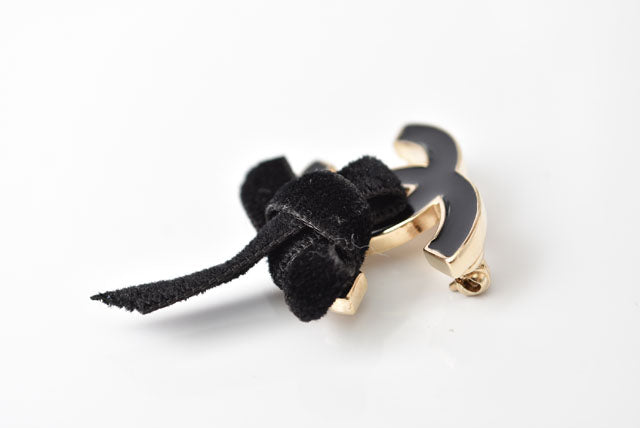 Chanel Brooch Coco Mark Ribbon Motif Gold/Black