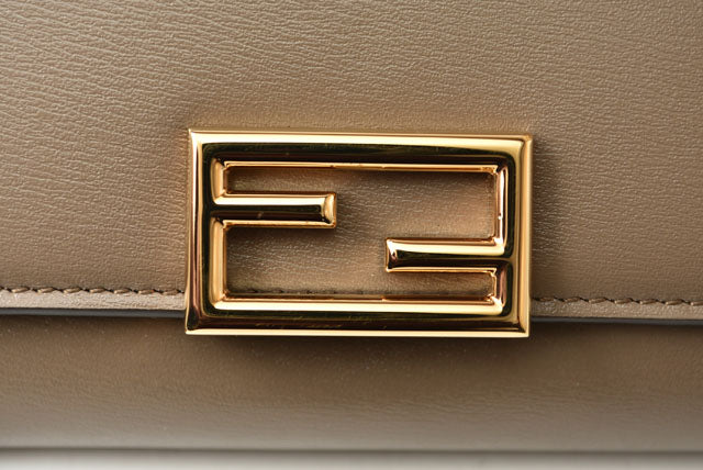 Fendi Leather Trifold Wallet Baguette 8M0419 in Pristine Condition