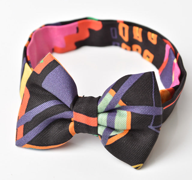 Hermes 100% Silk Bow Tie Black/Purple Multi 7x4.5cm, Adjustable 23.5-41.5cm in Very Good Condition