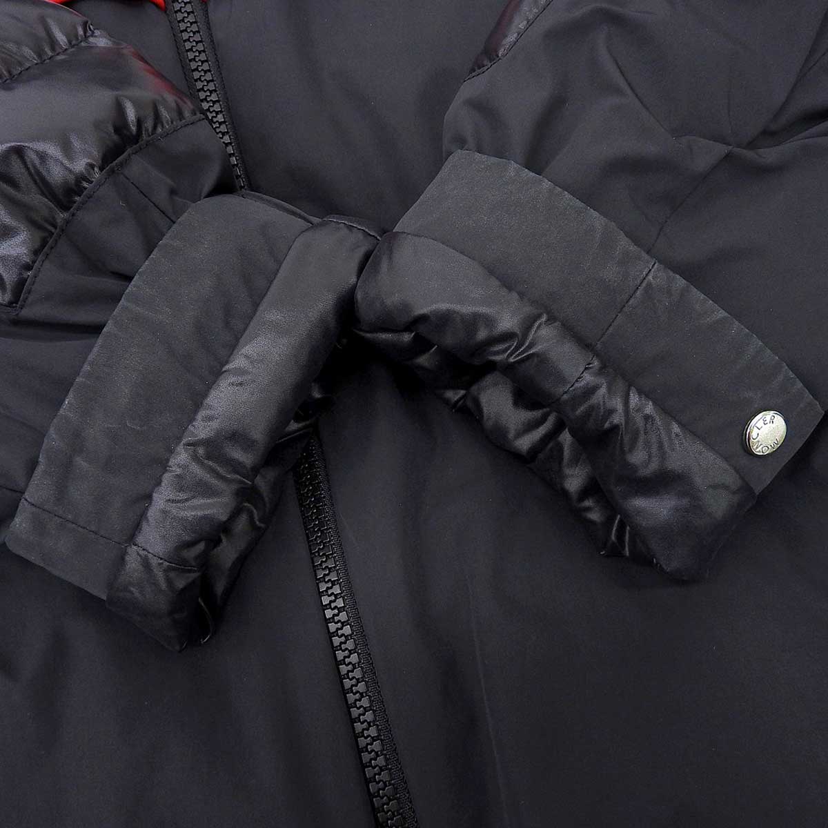 Moncler OLARGUES Down Jacket 1B50A 54A91