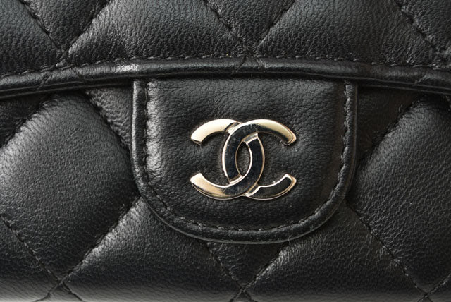 Chanel Lambskin Coin/Card Case Black/Bordeaux