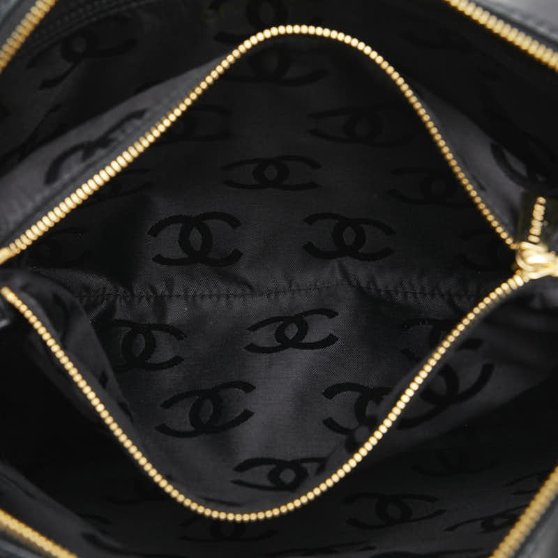 Chanel V-Stitch Lambskin Chain Shoulder Bag