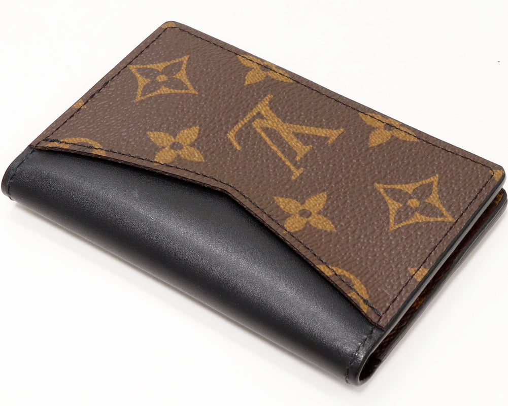 Louis Vuitton Monogram Card Case M60111