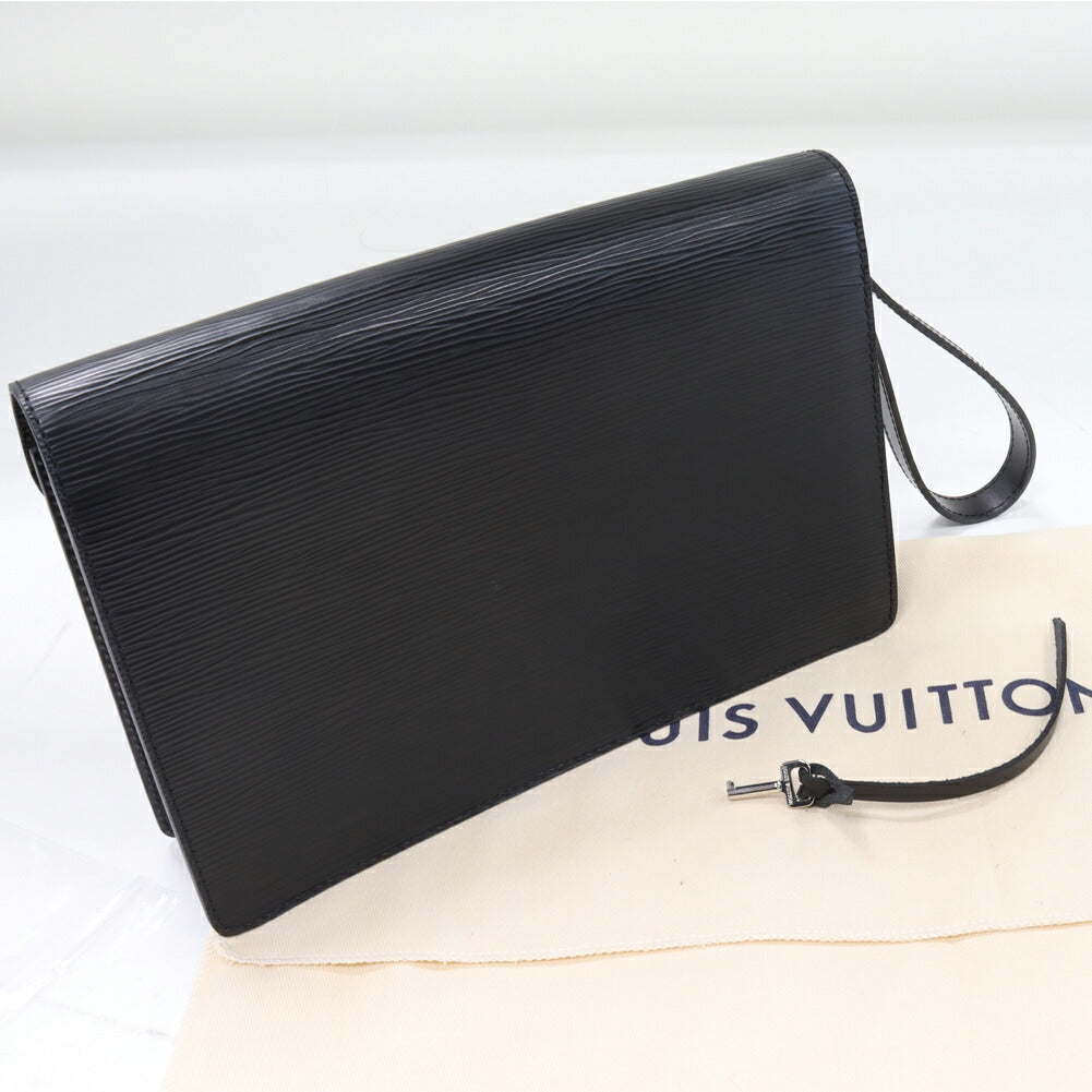 Louis Vuitton Epi Leather Clutch M52762