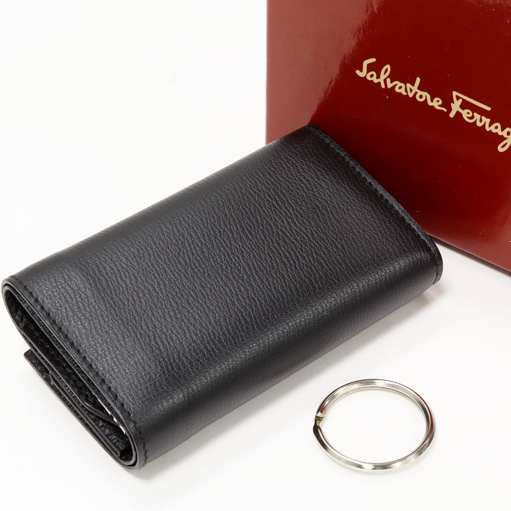 Salvatore Ferragamo Calf Leather Key Case with Bill Compartment in Pristine Condition