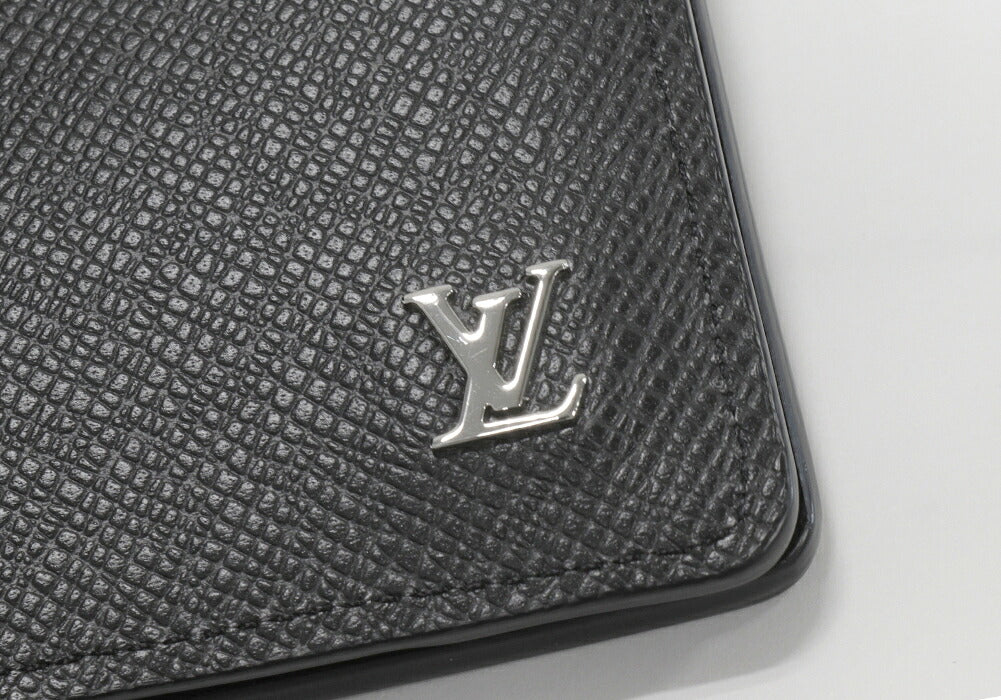 Louis Vuitton Leather Card Case M30283