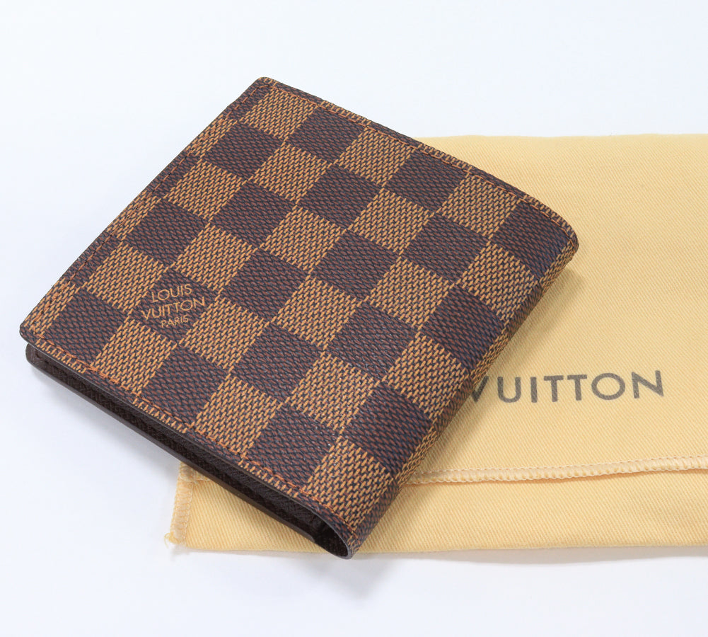 Louis Vuitton Damier Canvas Bifold Wallet N61675 in Pristine Condition