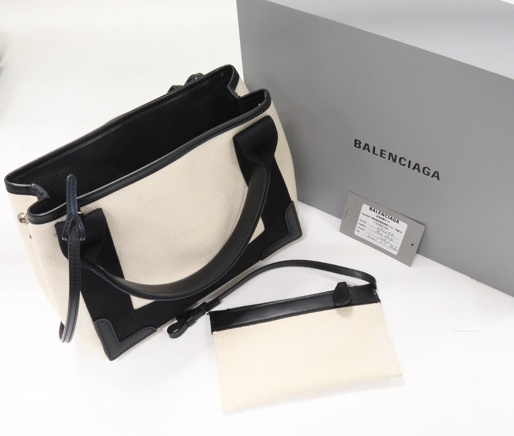 Balenciaga Canvas Calfskin Hand Tote Bag 390346 in Pristine Condition